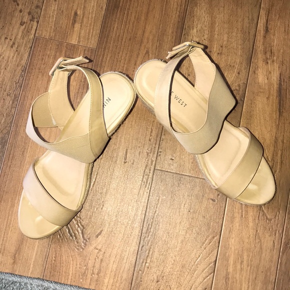 Nine West Wedged Heels - Picture 2 of 8